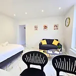 O Sacree Detente De Reims -Spa Privatif - Prestige - Proche De La Gare